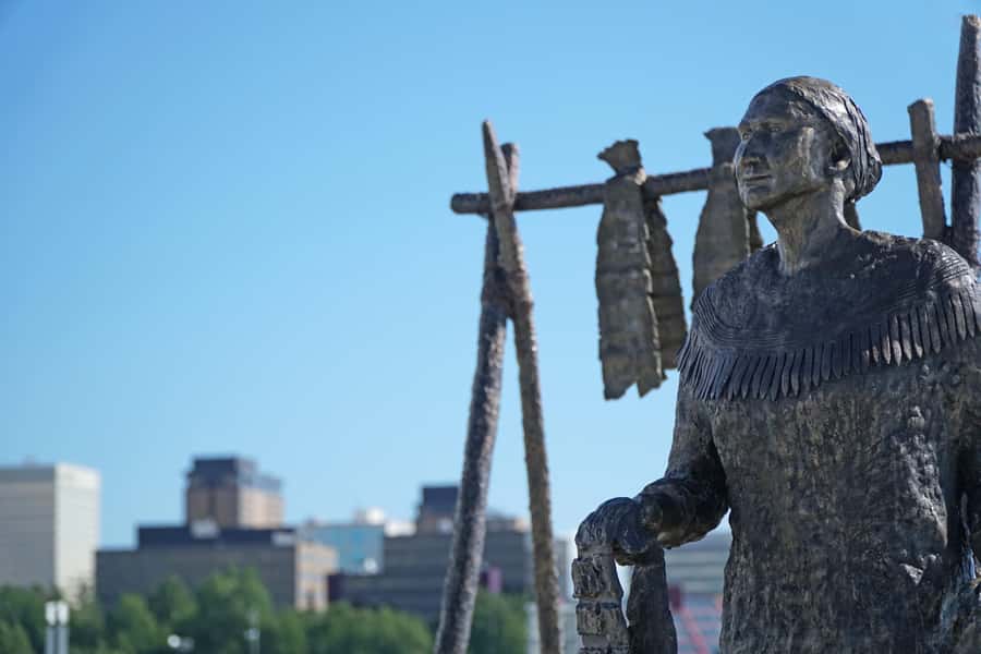 Anchorage: City Tour and Highlights - Earthquake Park and the Good Friday earthquake walk