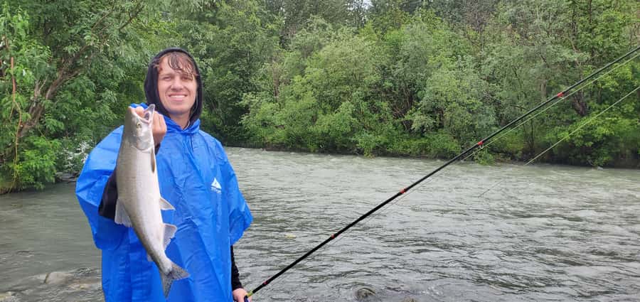 Anchorage: Full-day guided salmon fishing with Hotel Pickup - Five Hours on Water: Chasing King, Red, Silver, Pink, and Chum
