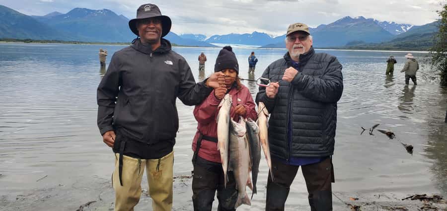 Anchorage: Full-day guided salmon fishing with Hotel Pickup - What’s Included, What Isn’t, and the Wader Reality