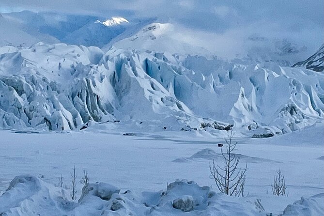 Hike Matanuska Glacier w/Alaska Local Honey, Wine Tasting - Stop 3: Palmer break plus the honey-and-wine stop