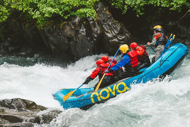 Hope, Alaska: Six Mile Creek 2 Canyon Whitewater Rafting - Gear and Comfort: Dry-Suits, Helmets, and River Shoes