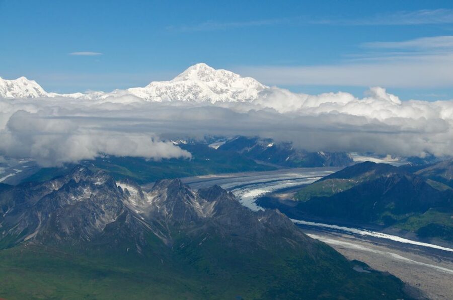 Talkeetna: Denali Flight Tour with Glacier Landing - The Sheldon Amphitheater, Ruth Glacier, and the Great Gorge Pass