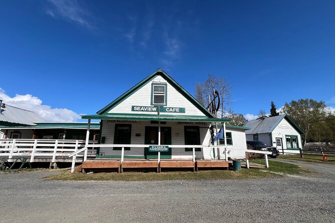 Up to 10 Person Choose Your Own Adventure from Anchorage Alaska - Wildlife Watching Odds: Birds, Moose Chances, Salmon Time, and the Wildlife Center
