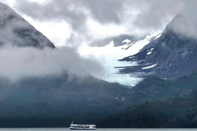 Whittier Cruise Shuttle Tour with Multiple Stops - Stop 1: Portage Lake Overlook for Glacial-Melt Views