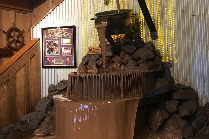 Winter - Anchorage All Around City Tour - Stop 4: Alaska Wild Berry Products and the chocolate waterfall rule